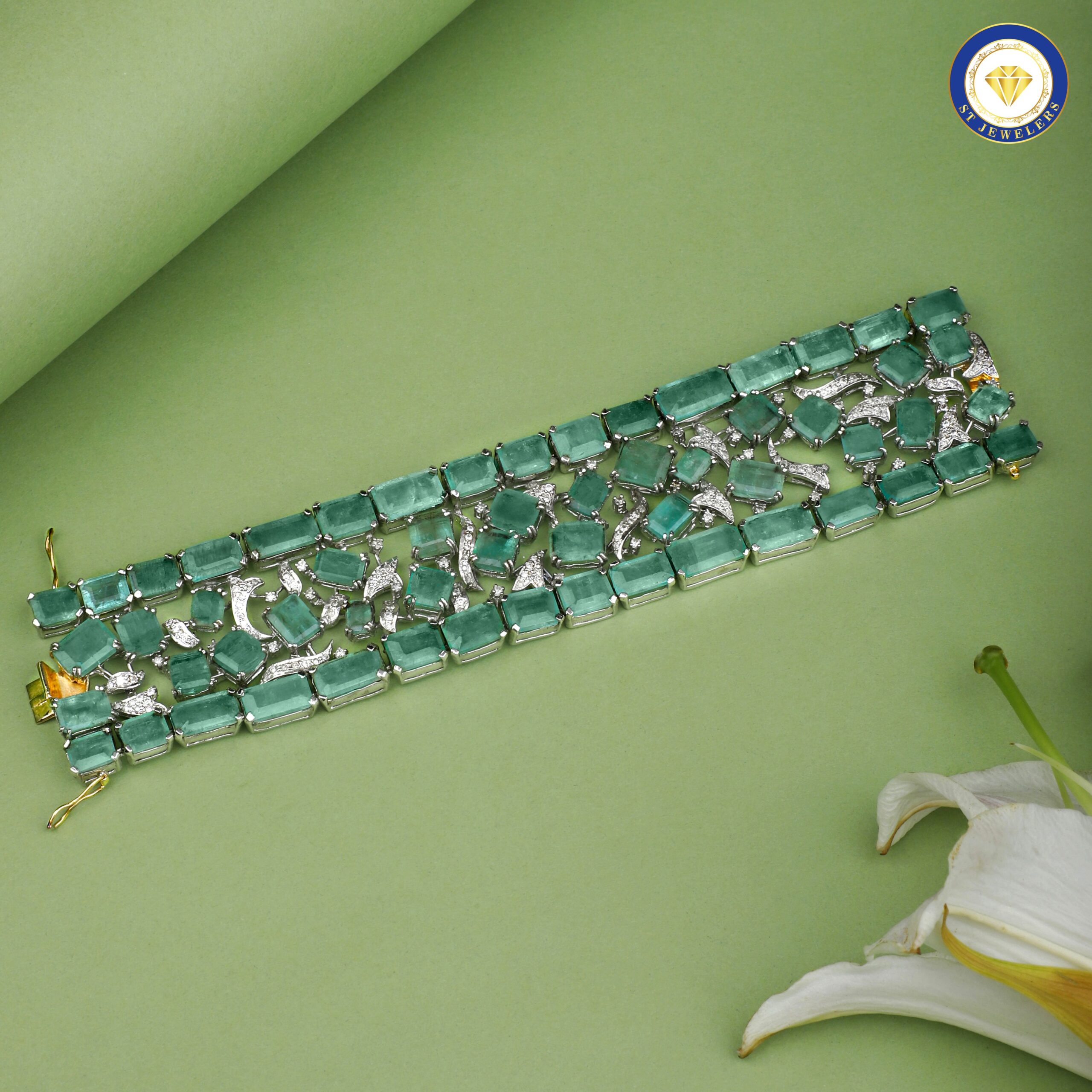 Chunky Green Bracelet - Image 2