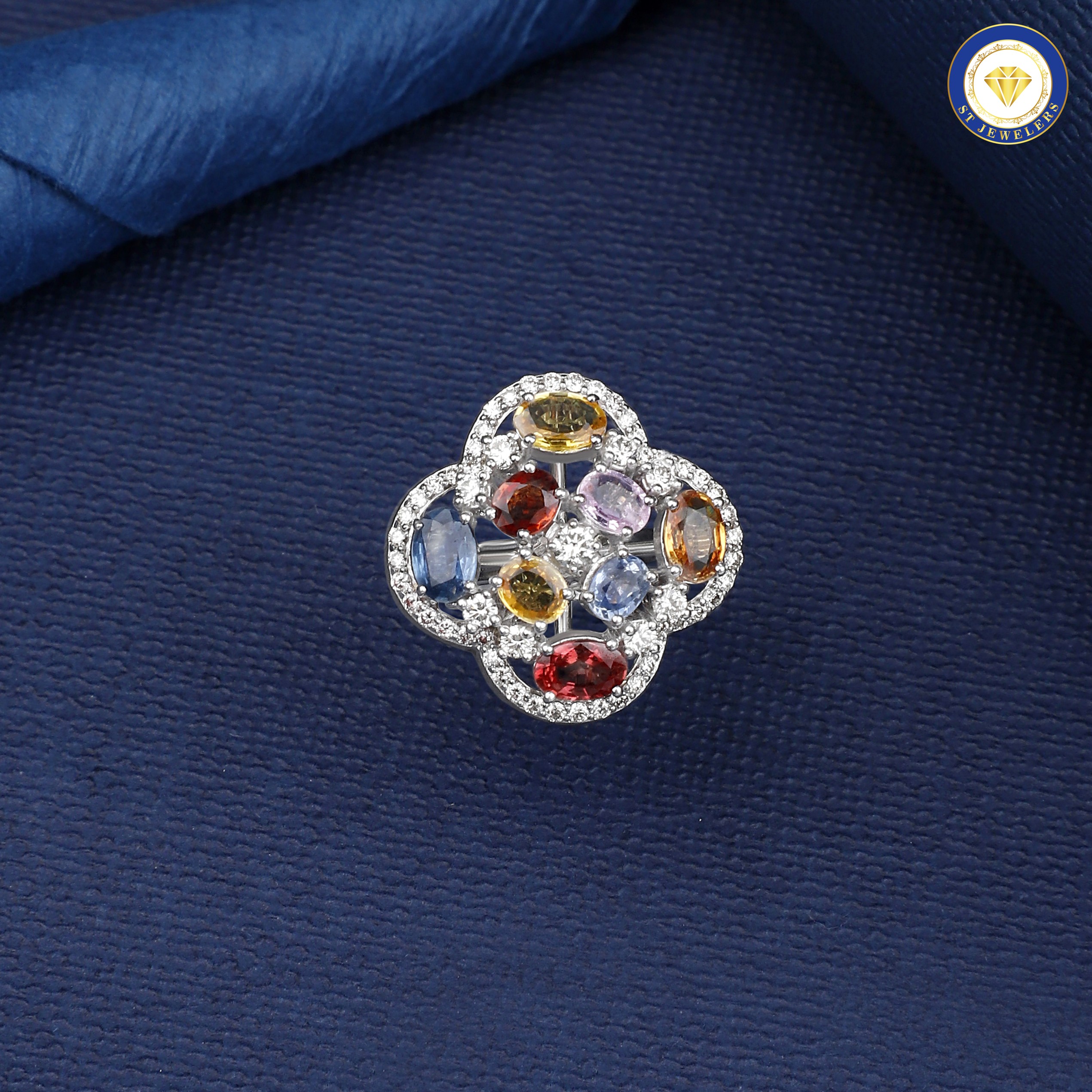 The Multicolour Clover Ring